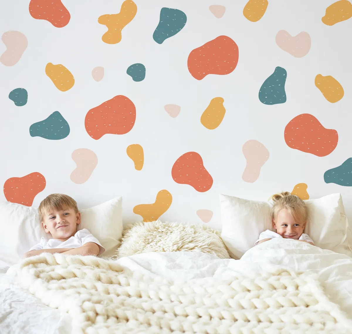 Samolepka na stenu. Abstraktné tvary (13) – Samolepiace dekorácie na stenu