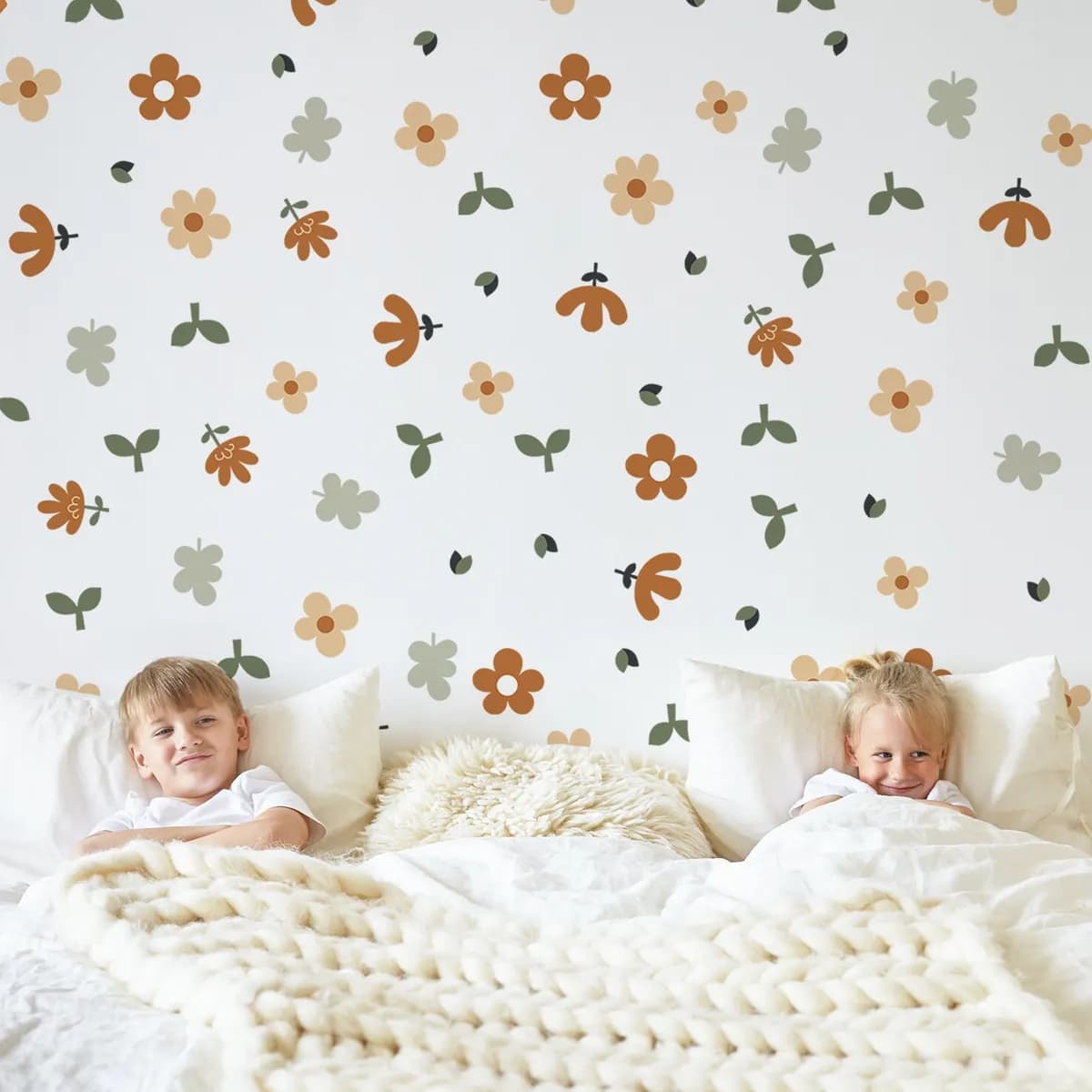 Kvetinové nálepky na stenu. Abstraktné kvetinové, pastelové kvetinové nálepky na stenu (8) – Kvetinové nálepky na stenu do interiéru