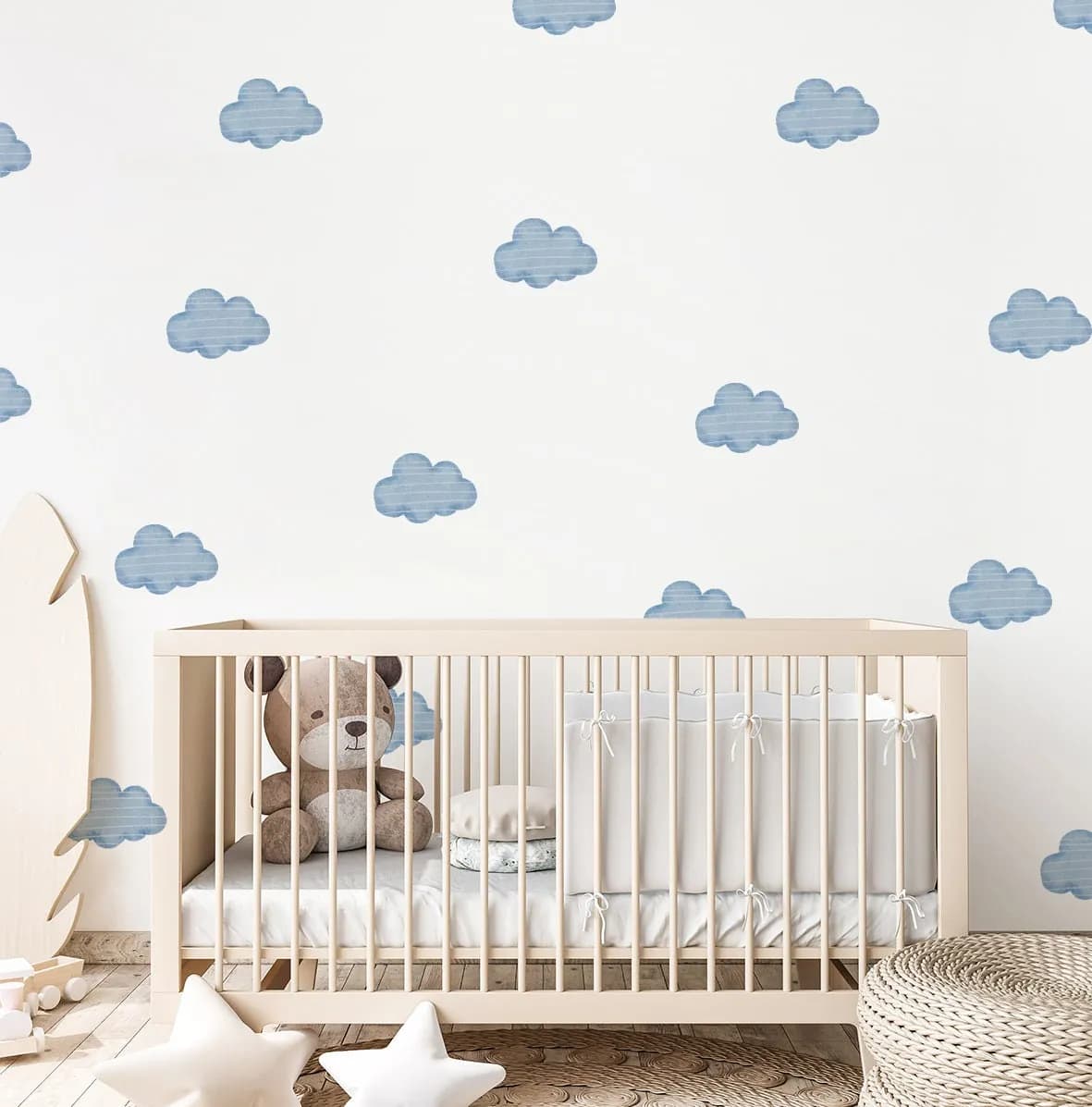 Nálepky na stenu s oblakmi. Modré akvarelové oblaky – Samolepiace dekorácie na stenu