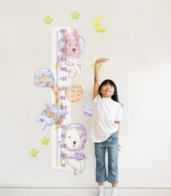 Nálepka na stenu. Jednoduché odlepenie a nalepenie – Samolepiace dekorácie na stenu 3 Objednajte tlač online – rýchlo a bez starostí. Doručenie po celom Slovensku. Letáky, vizitky, bannery, billboardy a viac. - Štýlové samolepiace nálepky na stenu – jednoduchá aplikácia, kvalitná tlač a dlhá životnosť.