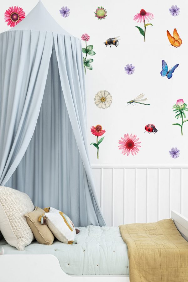 Kvetinové samolepky na stenu. Motýlích kvetov – Kvetinové nálepky na stenu do interiéru 3 Objednajte tlač online – rýchlo a bez starostí. Doručenie po celom Slovensku. Letáky, vizitky, bannery, billboardy a viac. - Elegantné kvetinové nálepky pre útulný domov. Kvalitná tlač, jednoduchá aplikácia.